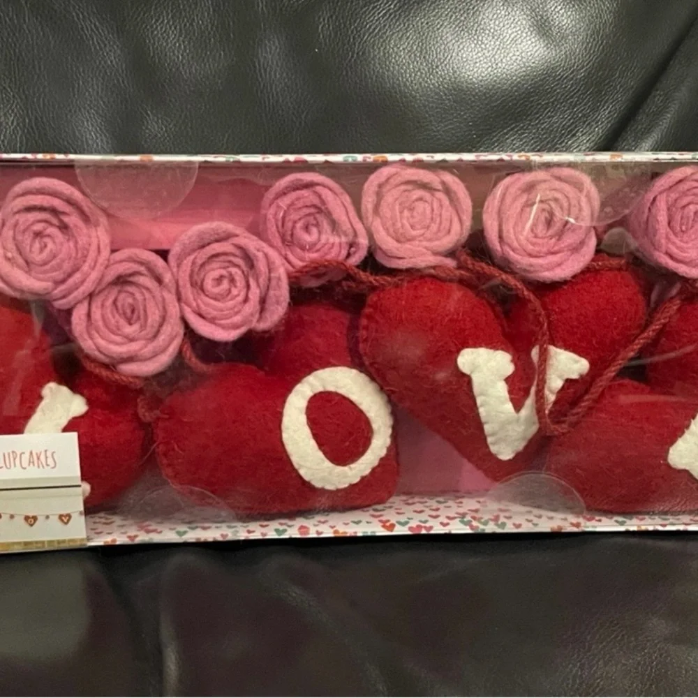Valentines Love & Cupcakes Hearts LOVE Garland - Felt Hearts Garland LOVE